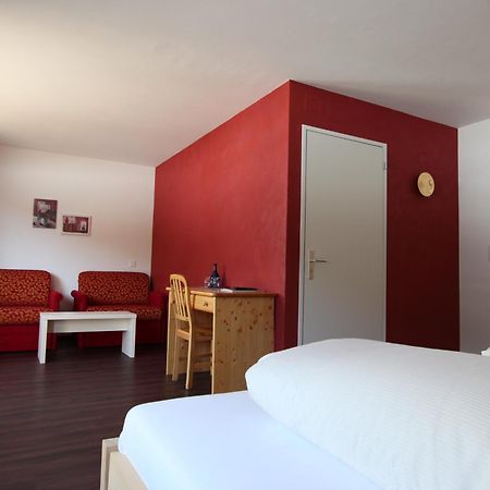 Hotel Al Rom Tschierv Rom bilde