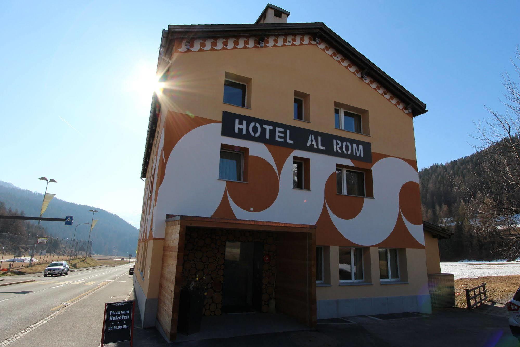 Hotel Al Rom Tschierv Eksteriør bilde