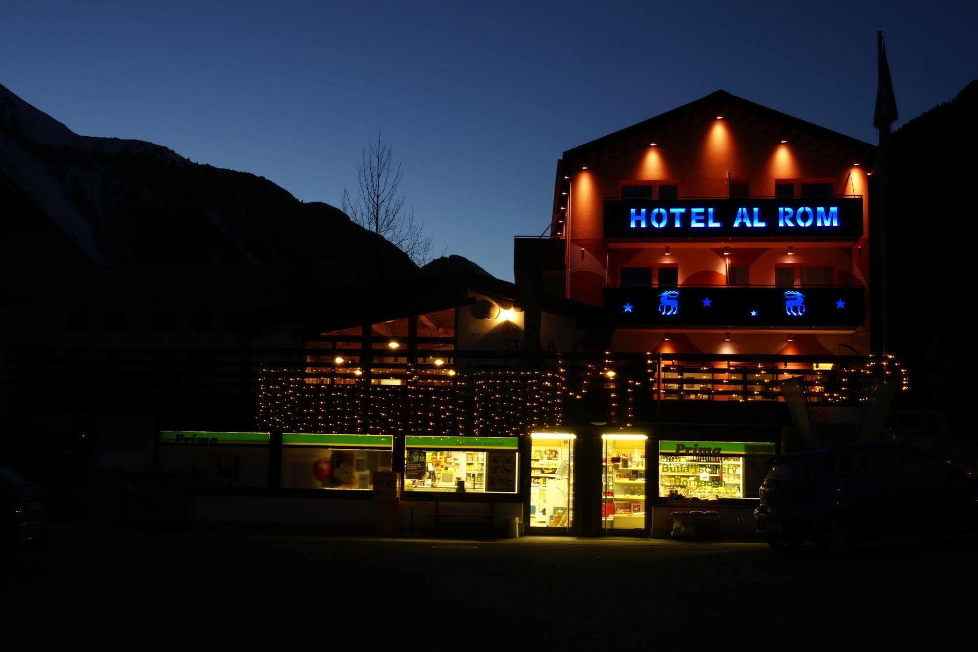 Hotel Al Rom Tschierv Eksteriør bilde
