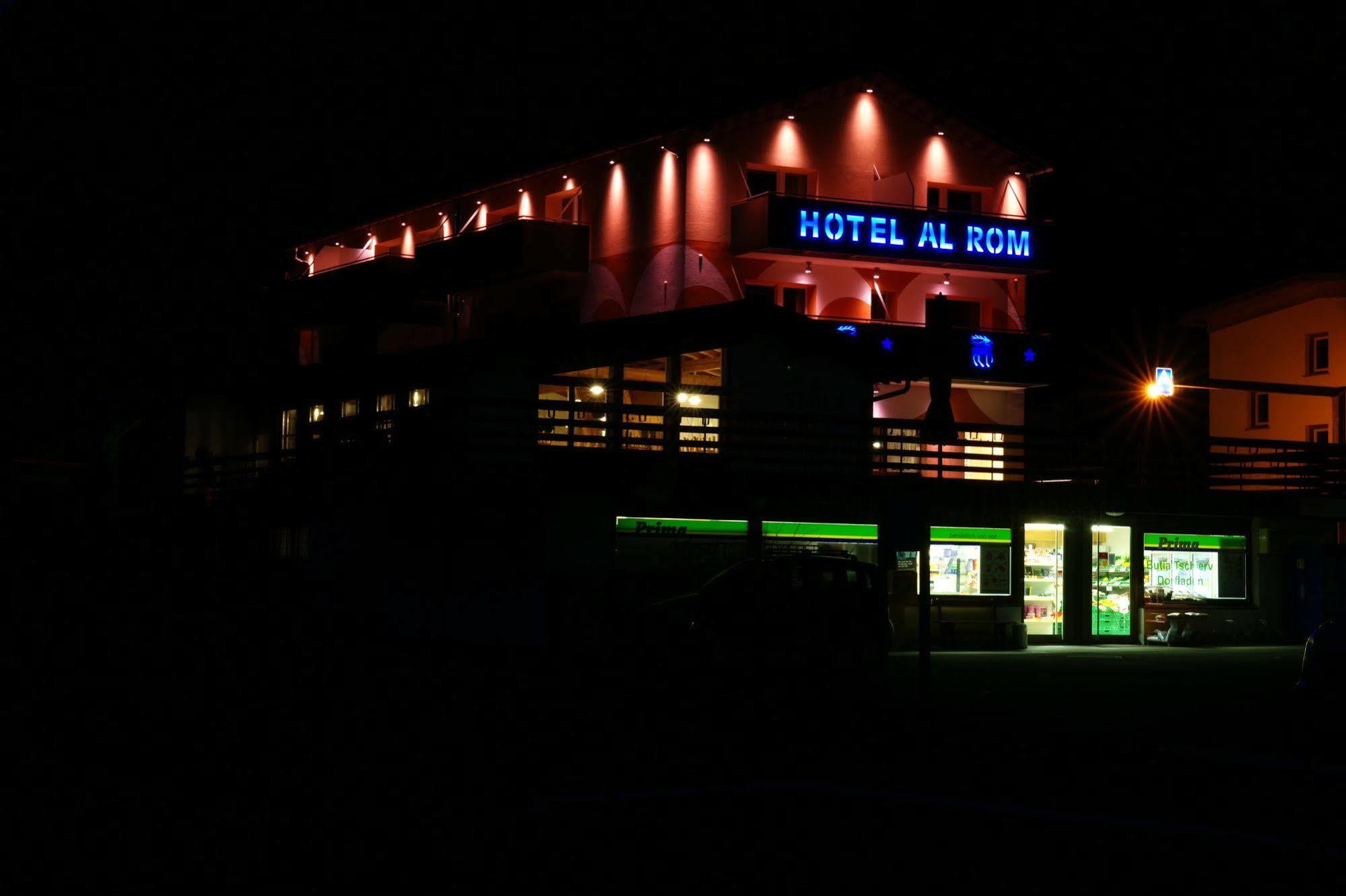 Hotel Al Rom Tschierv Eksteriør bilde