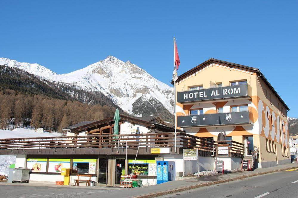 Hotel Al Rom Tschierv Eksteriør bilde