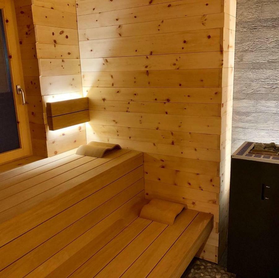 Hotel Al Rom Tschierv Eksteriør bilde